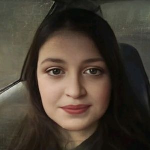 Meet your Posher, April